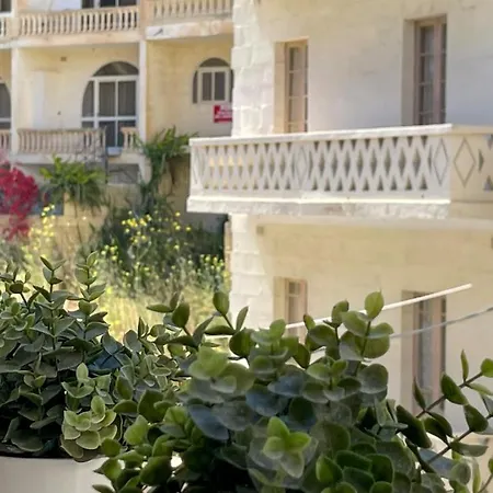 Ritz Appartement Marsalforn